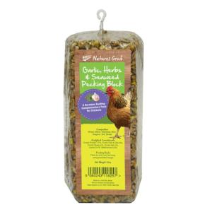 Natures Grub Pecking Block with Garlic, Herbs and Seaweed 280g